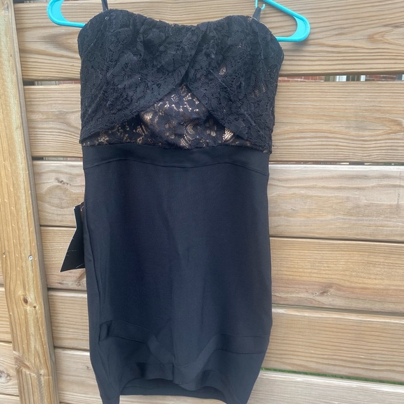 bebe Dress - Picture 2 of 5